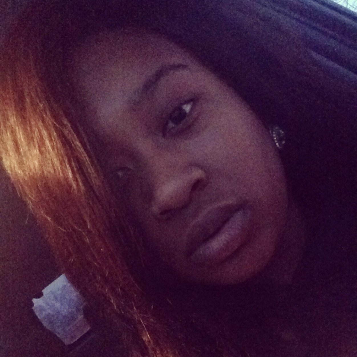 CallMe_Designer's profile picture. A Young Girl From A Small Town With Big Dreams, Trying To Find Her Way!     #Single #Sagittarius #TeamIphone5 IG:@____Designer #BentonHarbor #MI