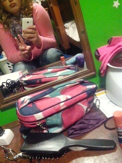 6HarleeRae's profile picture. Play softball(: Go to Perry Middle School... Teenager life(:  *Follow and I'll do the same*