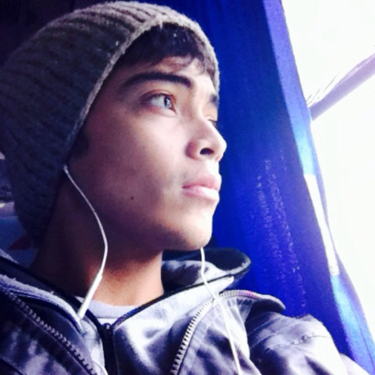Me encanta salir a caminar y tomar fotografia :3