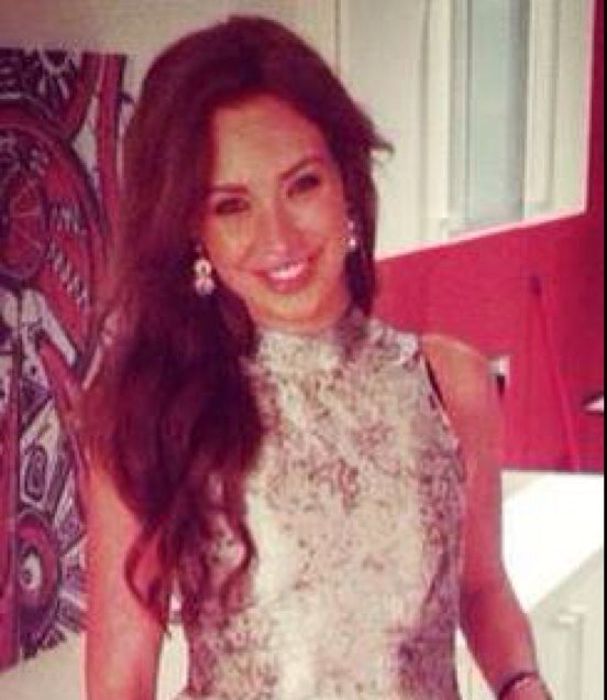 annelies_docx's profile picture. Newcastle - Dubai