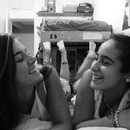 MilenitaFachera's profile picture. **Yo tampoco se como vivir pero estoy improvisando **