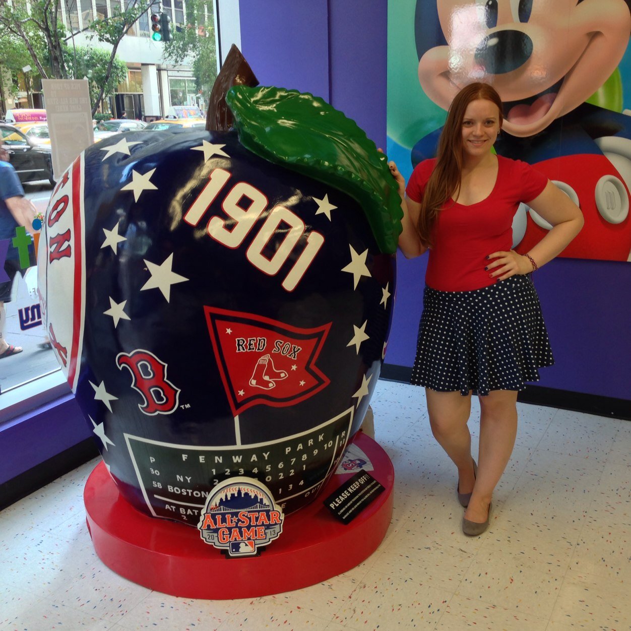 he4therbelle's profile picture. Red Sox fan. Crafter. Redhead. Coffee enthusiast.