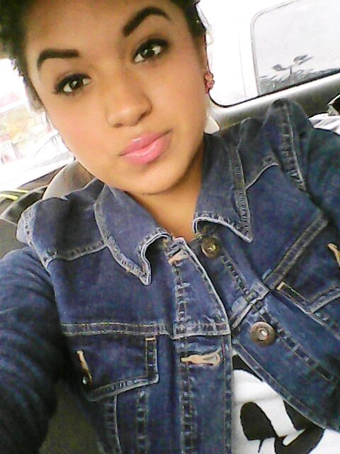 April 30 |Ahs |Soccer is lifee⚽♥|Singlee✌ |IG:_perlaortiz_ |Kik me