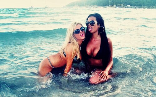 EditaDigance's profile picture. I fall, I rise, I make mistakes, I live, I learn, I've been hurt but I'm alive. I'm human, I'm not perfect but I'm thankful.