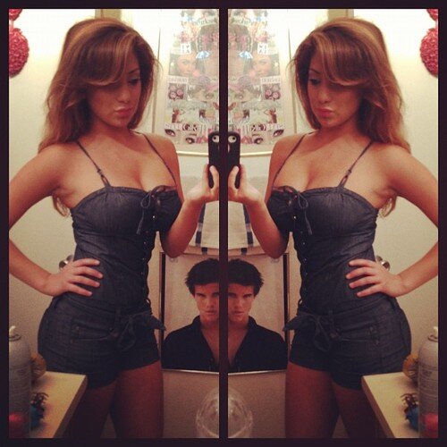 NicolinaTollema's profile picture. Looking at a photograph and wishing you could re-live that moment over and over again..