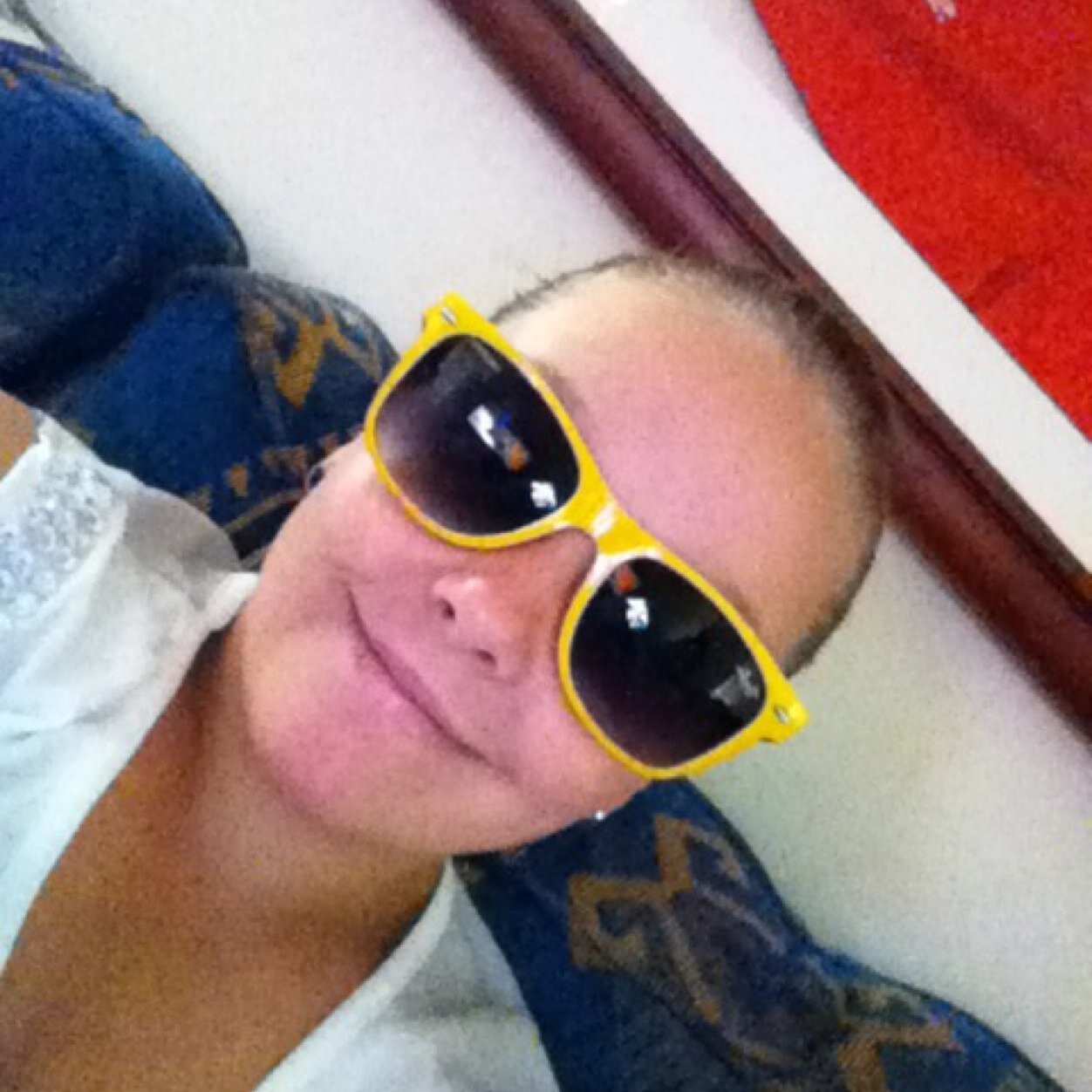 Hey it is jaclyn here if you follow me I will follow you back