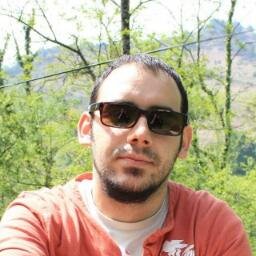 Administrador de sistemas. Me encantan los juegos de rol, fan del cine en general y de Star Wars en particular.