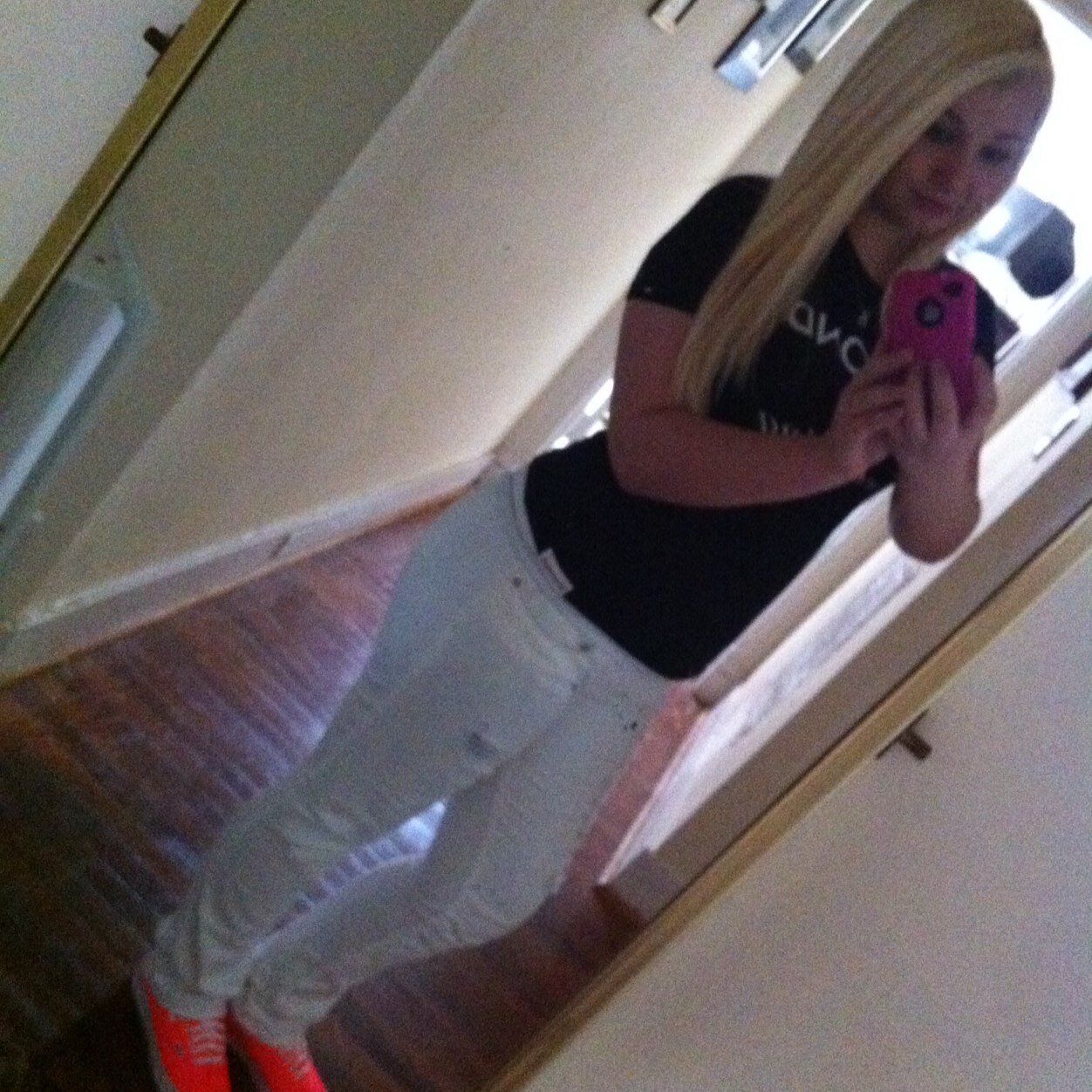My name is Taylor i am from Greenville NC i attend south central. I'm me and that simple any ??'s hmu!! =)