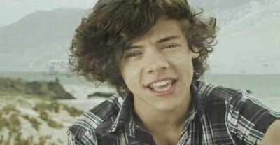 1D como estilo de vida. Mahomie desde que supe de su existencia. Ayudo a todas las personas que lo necesiten. Maybe you love yourself like I love you.
