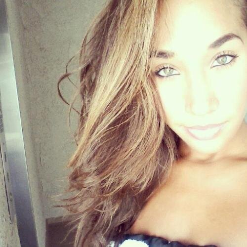 BonneeArnoldi's profile picture. Be strong, things will get better.