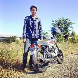 tatang_obEnnk's profile picture. Living  through the streets unhindered very rarely lead to success.