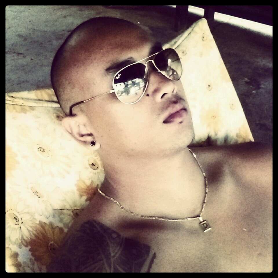 Musician, Jock, Party-freak, #Rock, #House, #Rap, #Zouk, Faded, Chill, #LinkinPark, High, Pumped Up, Careless