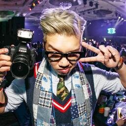 editor. photographer. blogger.