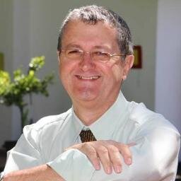Fundador y Director General de Universo Virtual Comunicaciones . Escritor (https://t.co/CZMMnqwNoM) y Conferenciante.