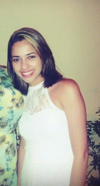 Α minhα imαgem é você quem fαz; mαs α minhα vidα sou eu quem vivo! .'' Sou estudante,gosto de fazer novas amizades sou evangélica.