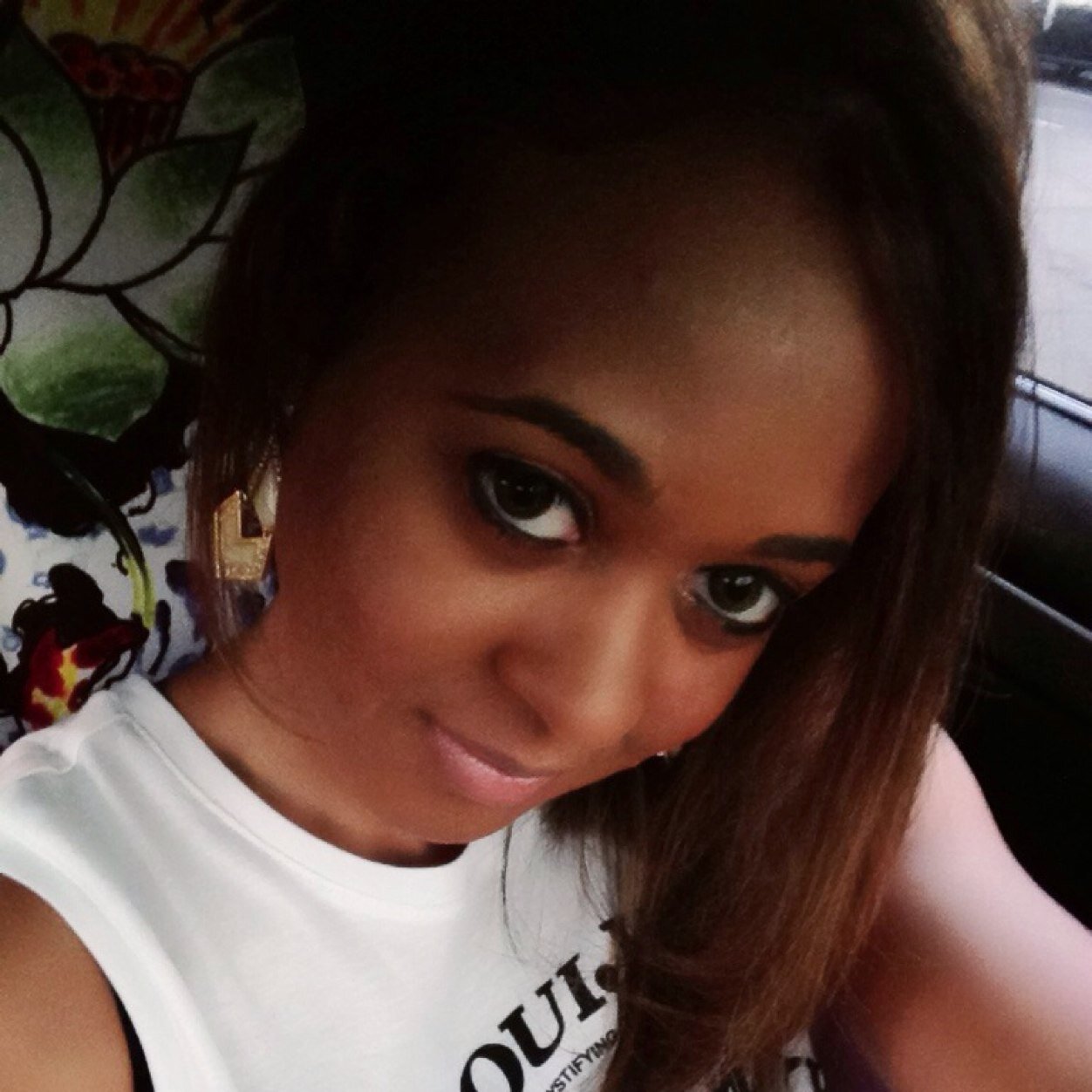 JennaDGreen's profile picture. #VCU Alumni. A proud member of Sigma Lambda Upsilon/Señoritas Latinas Unidas Sorority, Inc. Representing my German & African American Heritage.