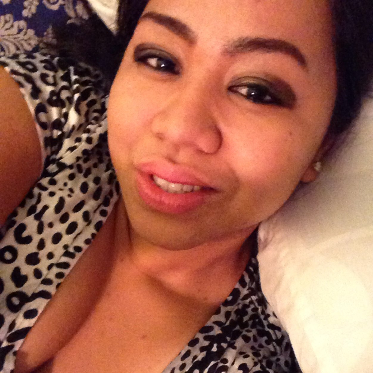 mejoy09's profile picture. 