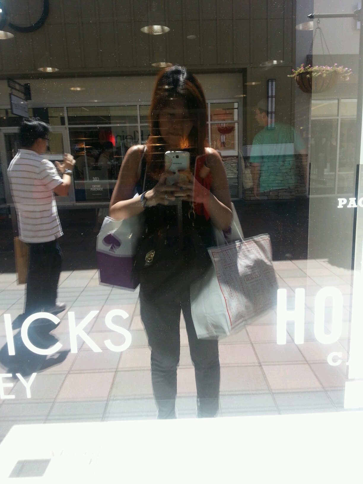 mxnnej's profile picture. wads left