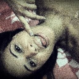 Ser Feliz É Conseguir Sorrir Quando O Mundo Quer Te Ver Chorar ♔ ♔ ♔