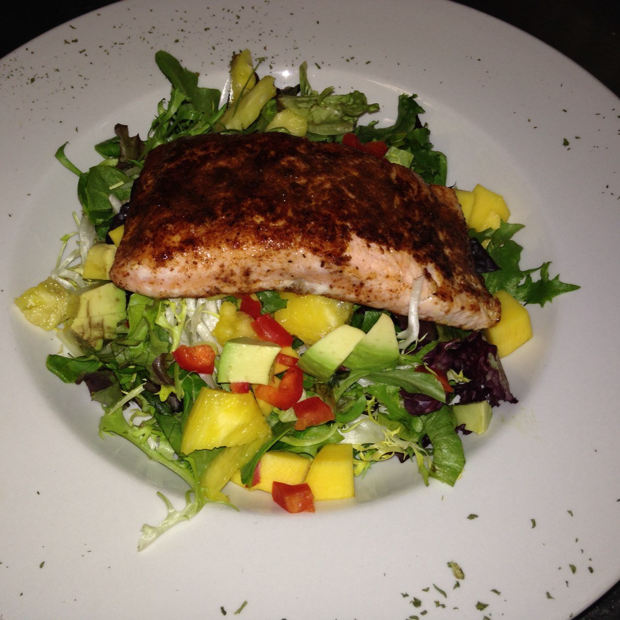 Sports bar, restaurant, casual and fine dining, banquet facilities overlooking beautiful golf course.  OPEN TO PUBLIC!