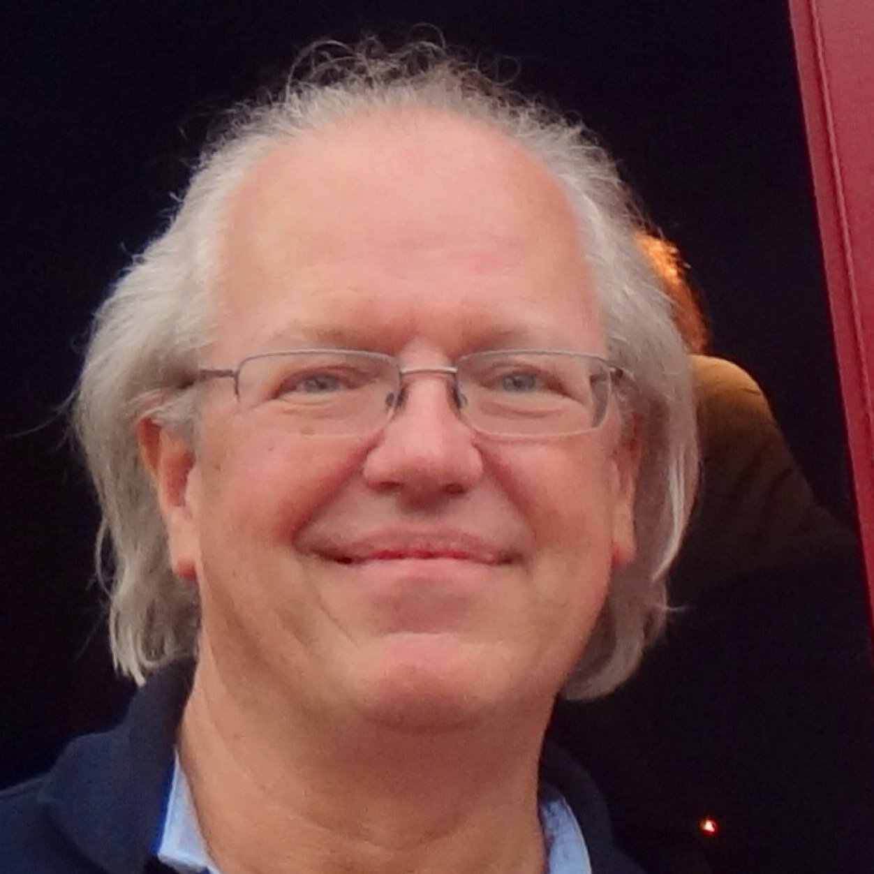Trotse vader, globetrotter, levensgenieter, kunstliefhebber.