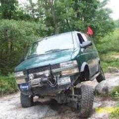 middlecless's profile picture. 