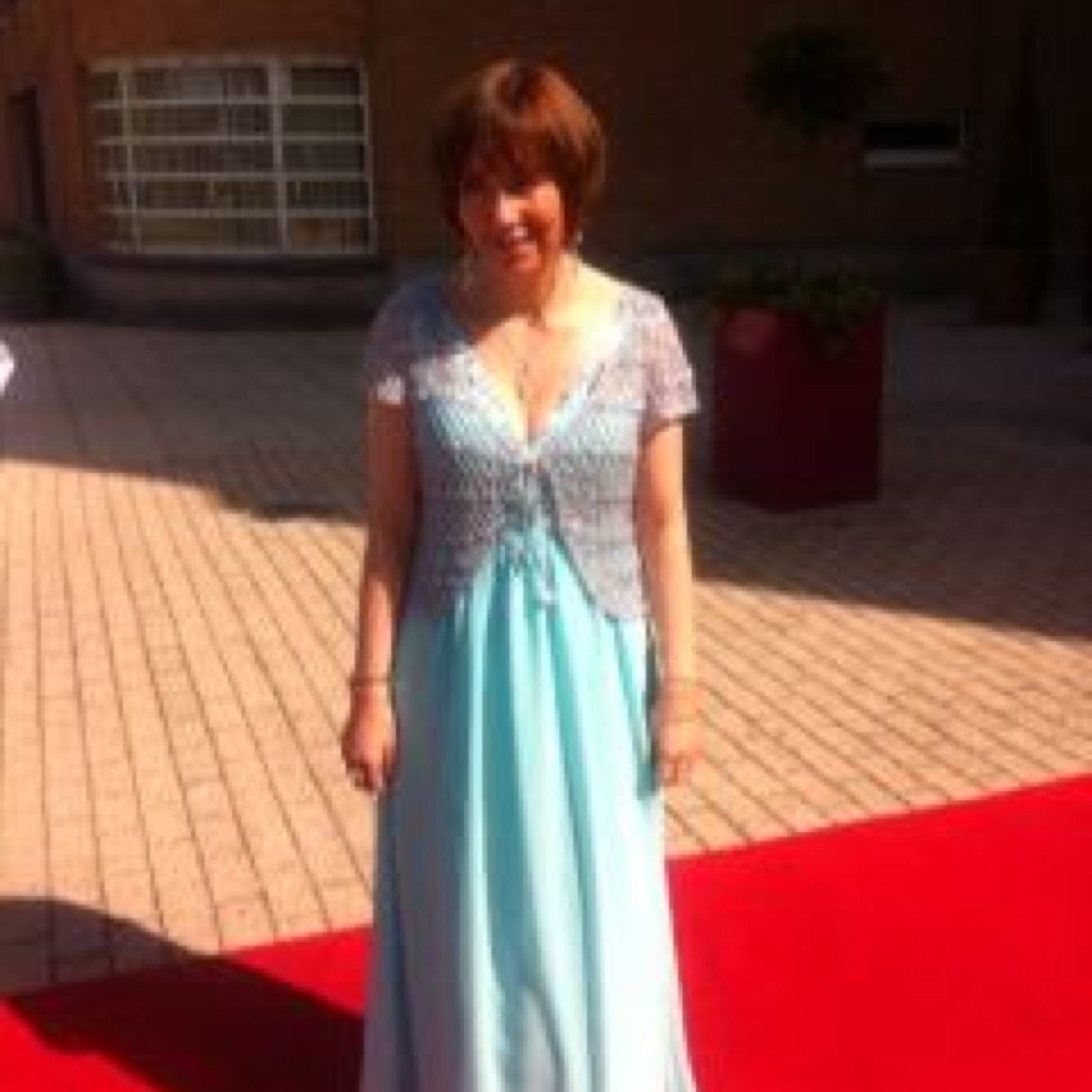 VivVicki's profile picture. 