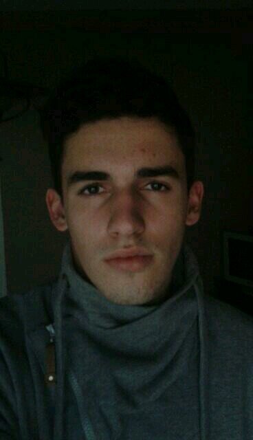 Hello! I'm 16. Hungary.