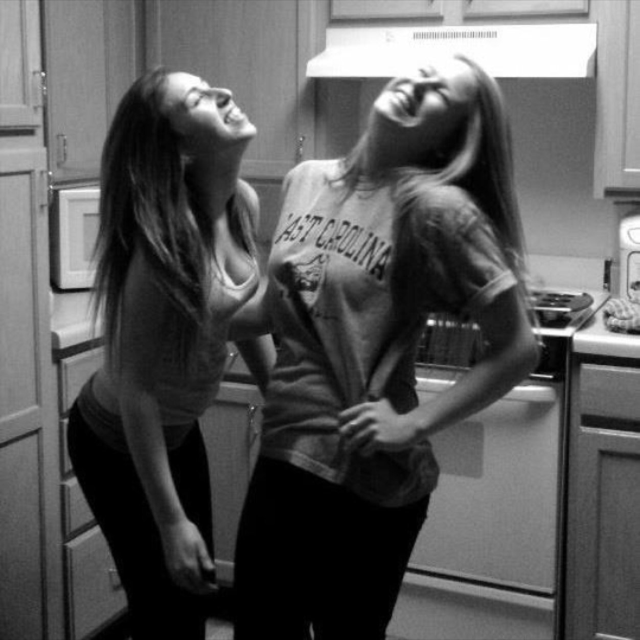 annamarshh's profile picture. Taken by the sky ♋ Dreams unwind ♋ Love's a state of mind