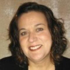 Mom of 2, Wife of a Programmer, Job Seeker for Job Seekers, Slow Cooker Aficionado