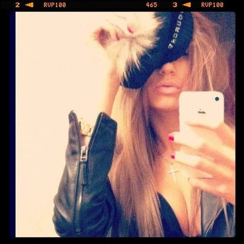 DelWenham's profile picture. Thank you, fake friends. You've only made me stronger and wiser.