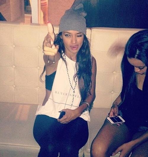 AileyPery's profile picture. Never lie to someone that trusts you. Never trust someone that lied to you.