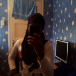 hoi ik ben salla ik ben 11 jaar  zit op de basis school de zuidwester zit in groep8 mijn beste vrienden zijn erna ,Elma , rana rima,ashely ,julisa