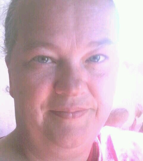 Married to Robert Clay  USMC GUNNY. My hero my love. have 3 wonderful children and 2 grand daughters. I have a HAPPY BLESSED LIFE...