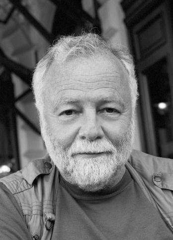 Photographer, Author of Humanitas I, II, III and
Owner of Fredric Roberts Photography Workshops | 
http://t.co/7VFbGB6ikP