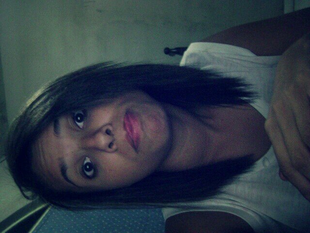 Hehe , feliiz , booba , sexy ..sqn ! (: