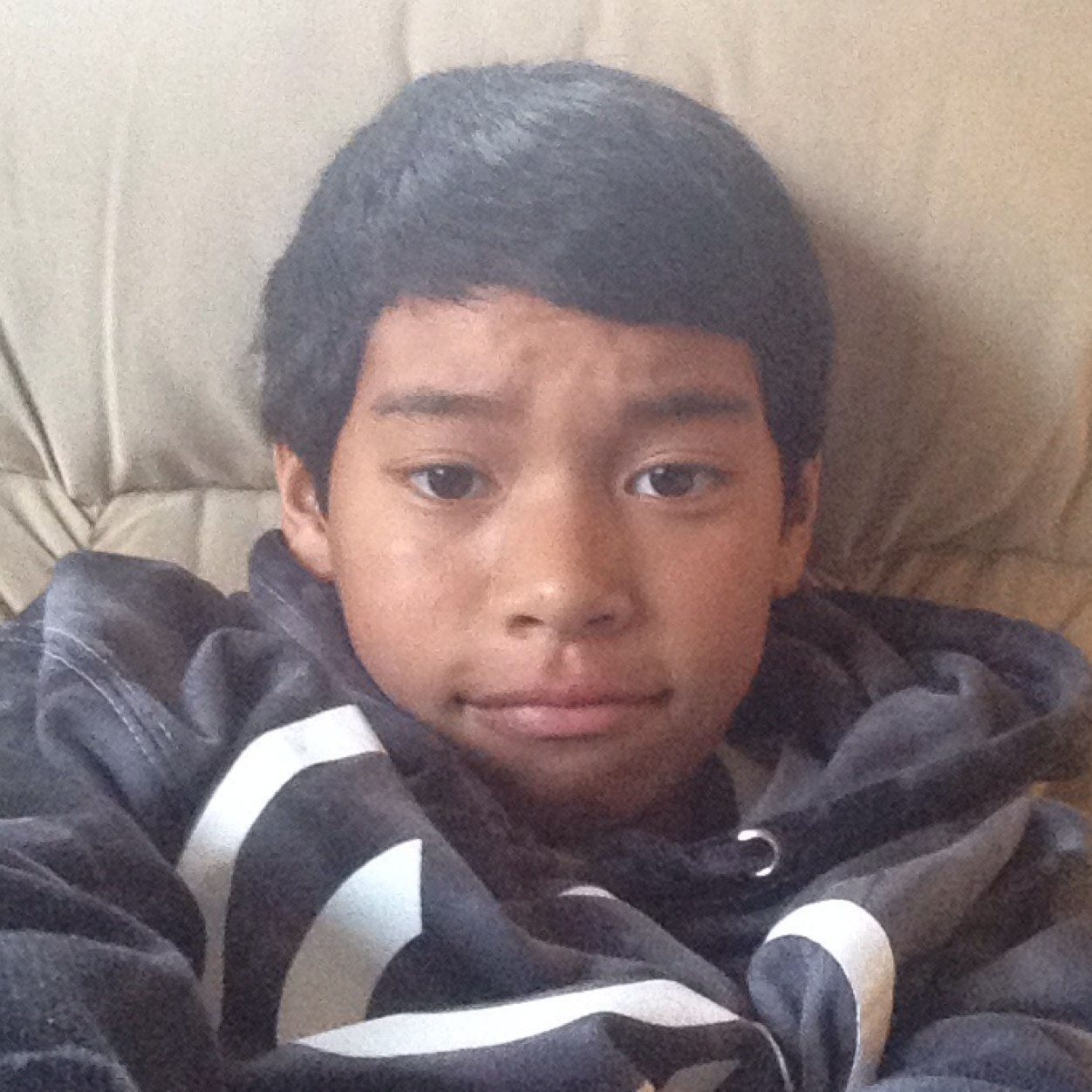 Im 13 i make the skate vids bruh.
DGK,GOLDWHEELS,VENTURE TRUCKS
I skate.
