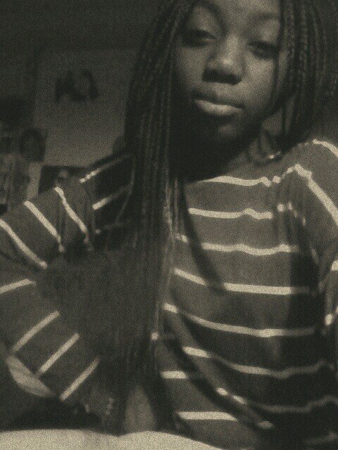 She's stuck in her daydream †