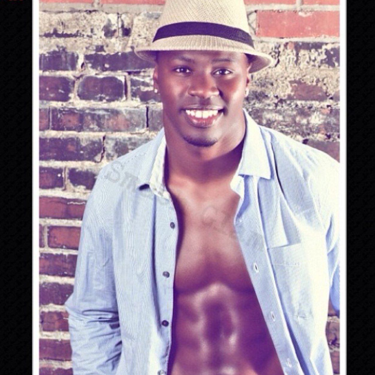Wherever @HypeSir is... Next Tour City Miami,FL Jan '14... Booking info in @HypeSir bio!