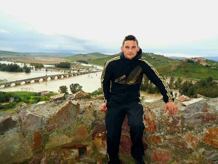 nacio por amor un dia libre