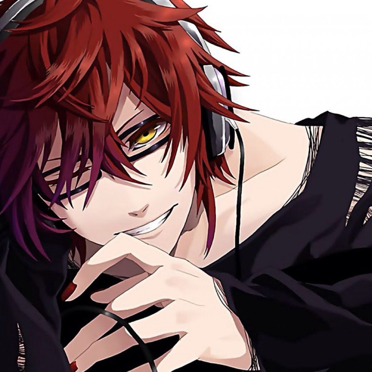 MARRIED TO @actual_pandora .Download iheartradio please? You wont regret it.