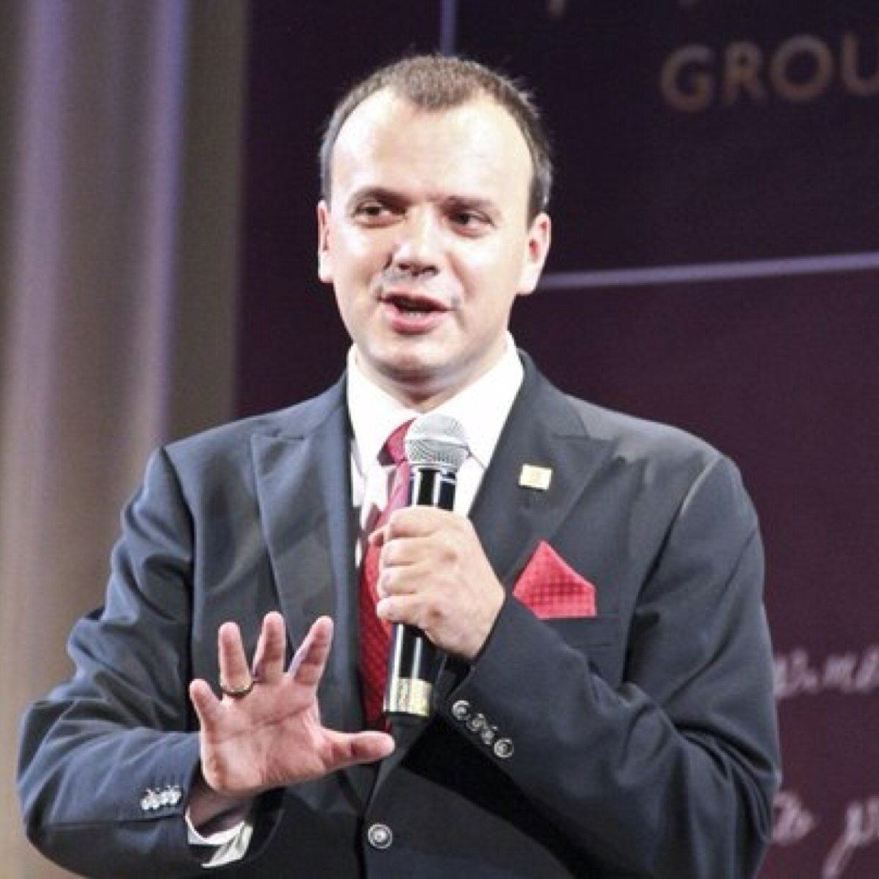 dolinalex's profile picture. Власник тренінгово-продюсерського центру "РАкурс".
Здаємо Конференц-зали 30-50-100 місць.
 https://t.co/eqDtMGqIj5