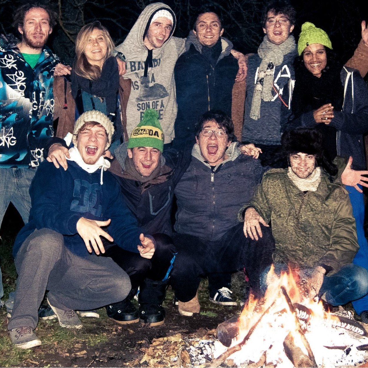 robinwooder's profile picture. Le monde change, la musique change, les drogues changent. Même les hommes et les femmes changent. Dans 1000 ans il n’y aura ni mec ni nana. Que des branleurs.