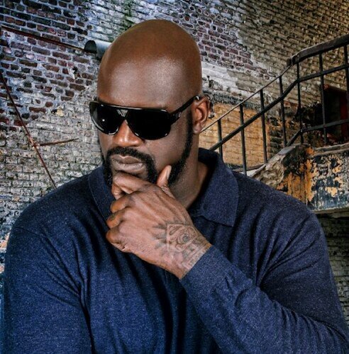 very Quota Tious,I Perfrom Randon ACTS of SHAQNESS