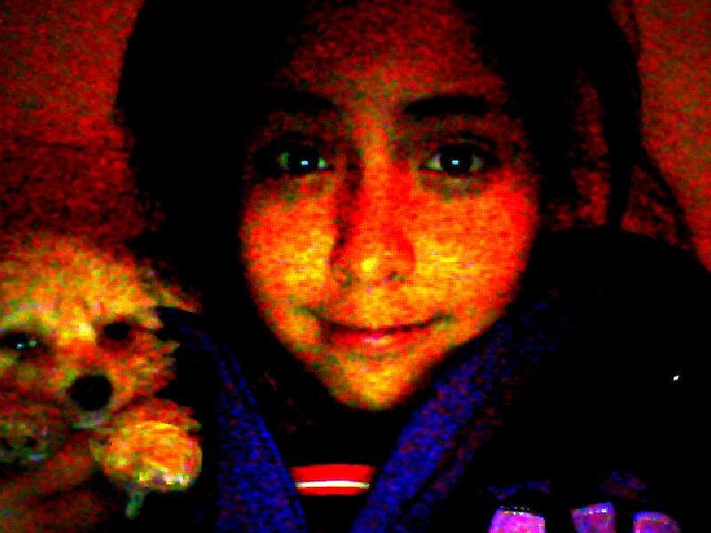 me gustan lo ojos chinitos porque enamoran !! :D :$