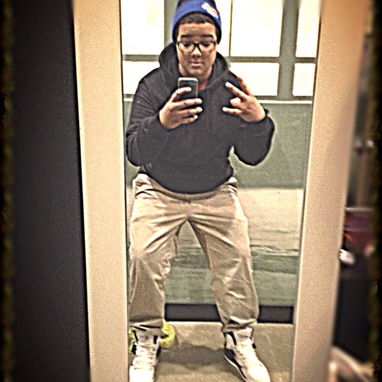 cashez1212's profile picture. M.O.B