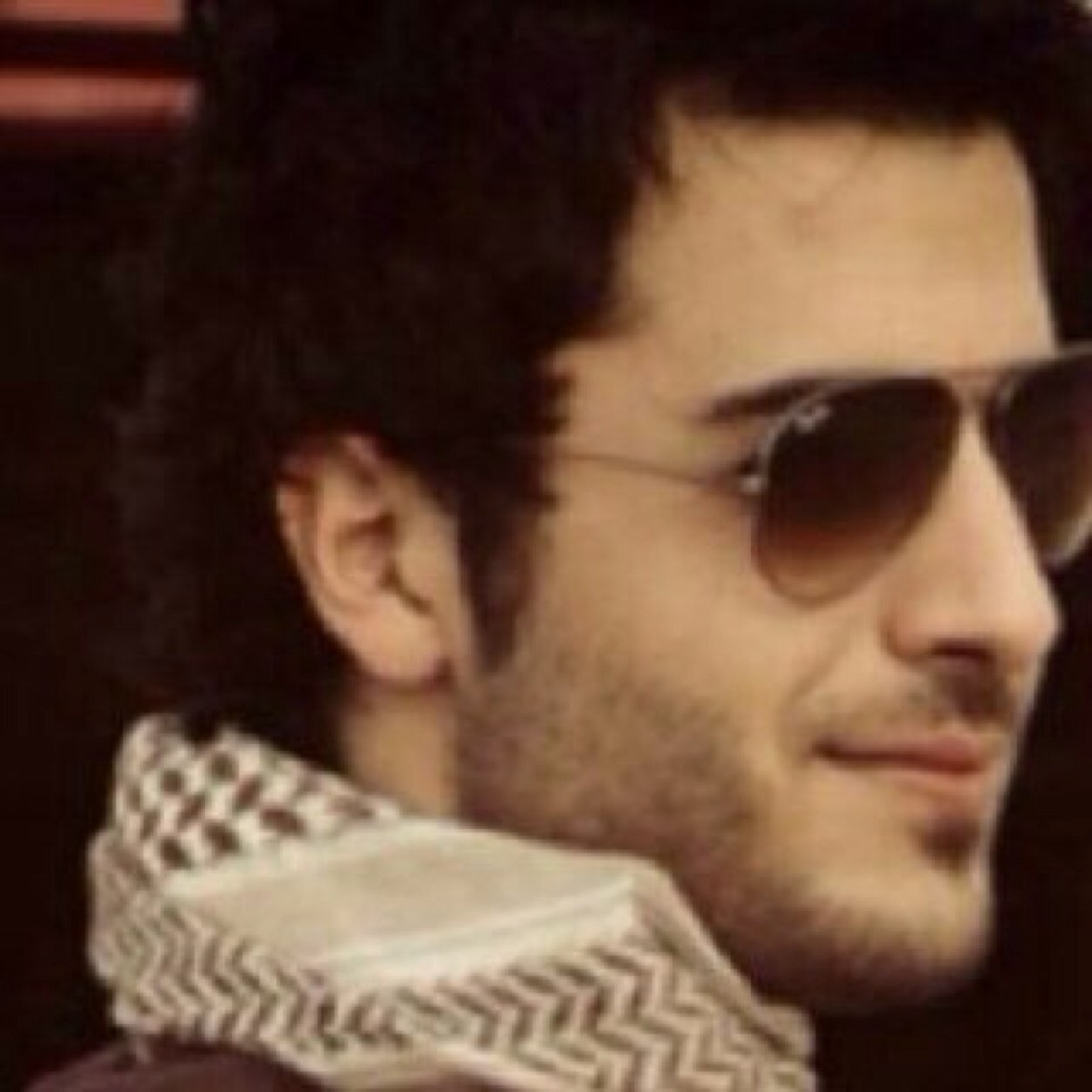 يا مالك الملك وكلتك أمري واستودعتك همي فبشرني بما يفتح مداخل السعادة إلى قلبي.