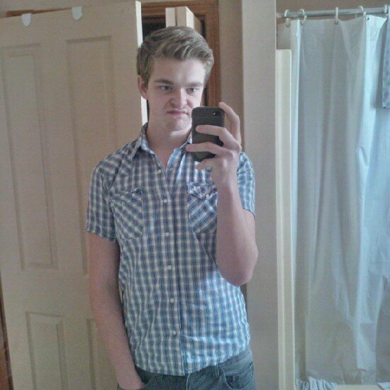 Jordansantor's profile picture. Canadian, 17, Guitarist, longboarding has basically taken over my life, I listen to Frank Sinatra so yeah. http://t.co/9EN5QsnBwr ! 02|01|15