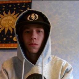 Hearthstone Streamer, League of Legends enthusiast, Lets Play!