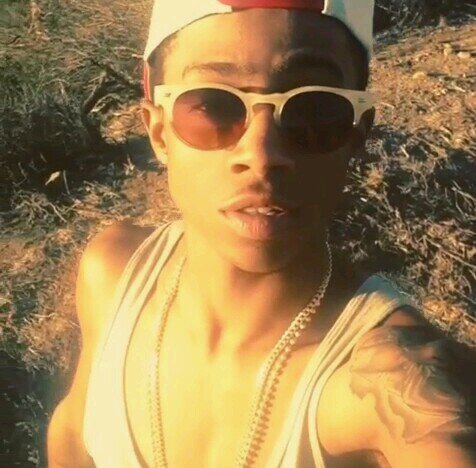 xxx3twist's profile picture. Trippin ofa bitch nah aint my nigga  .